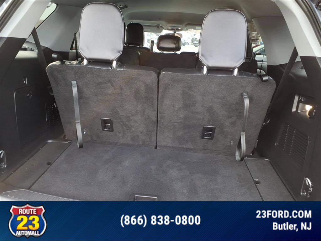 Certified 2023 Ford Explorer XLT w/ Equipment Group 202A image 14
