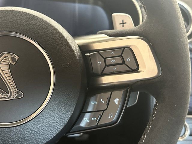 Used 2021 Ford Mustang Shelby GT500 w/ Technology Package image 27