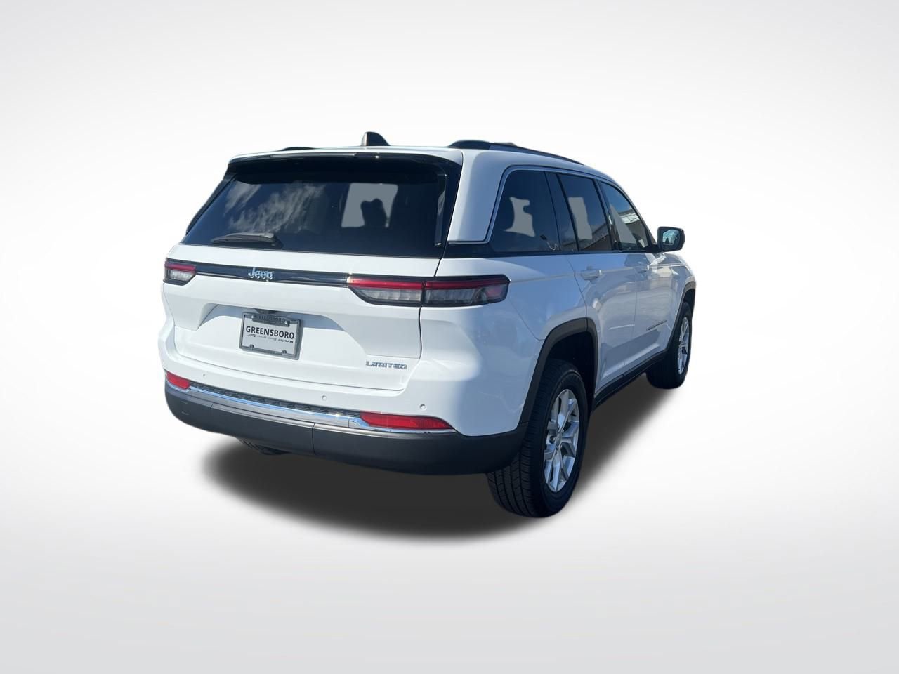 Used 2023 Jeep Grand Cherokee Limited image 6