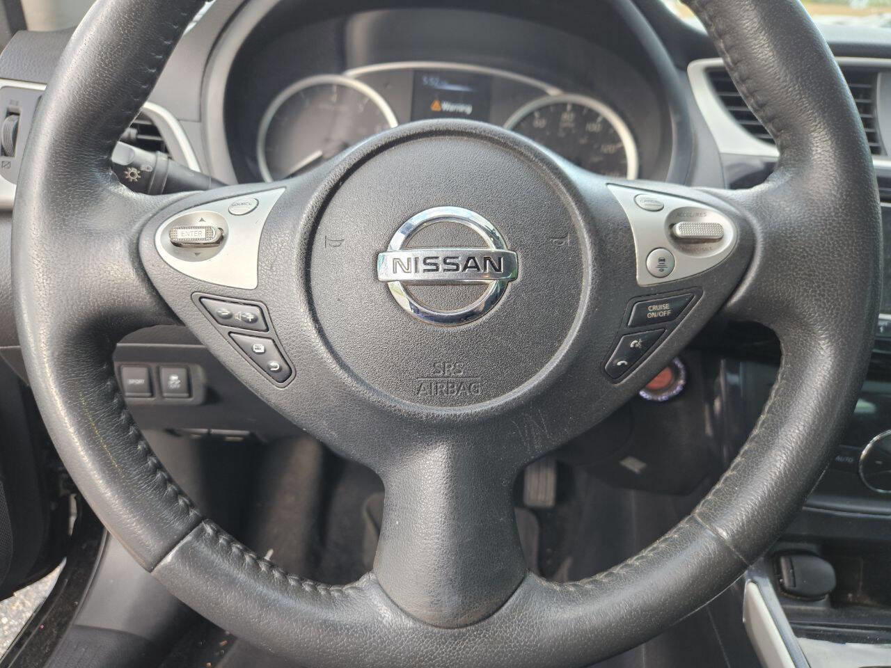 Used 2018 Nissan Sentra SR image 22
