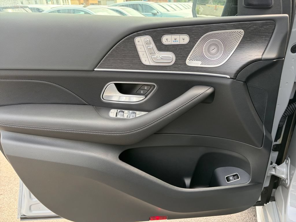 New 2026 Mercedes-Benz GLE 450 4MATIC image 17