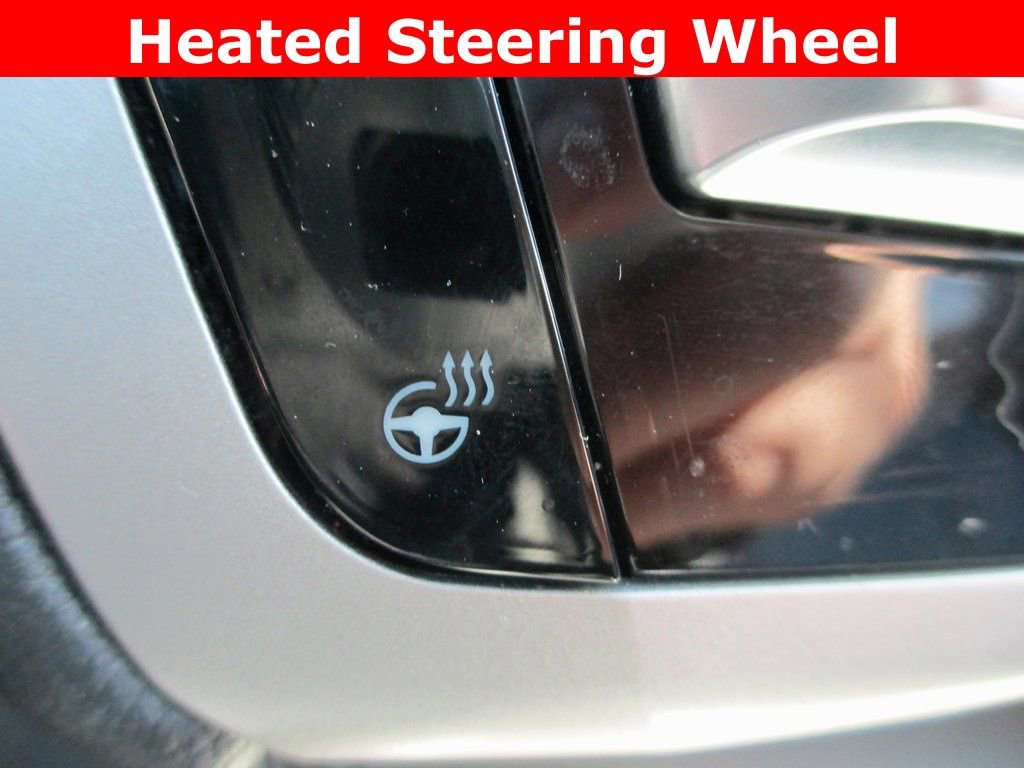 Used 2021 Ford Explorer XLT w/ Equipment Group 202A image 28