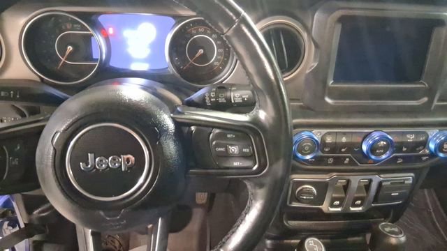 Used 2020 Jeep Wrangler Sport image 12