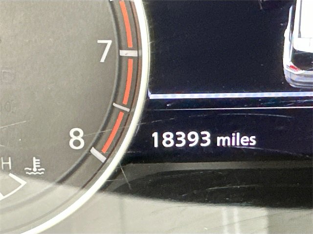 Used 2023 Nissan Rogue SV image 15