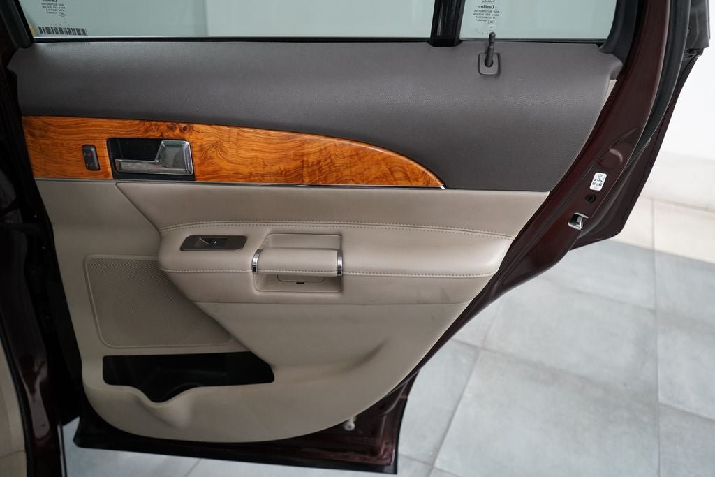 Used 2012 Lincoln MKX AWD image 33