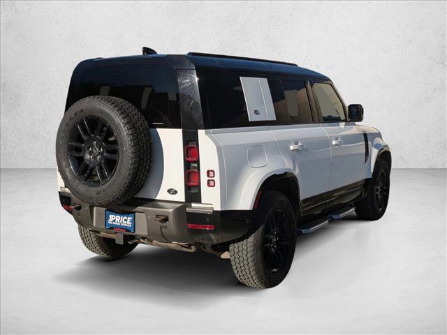 Used 2022 Land Rover Defender 110 X-Dynamic HSE image 5