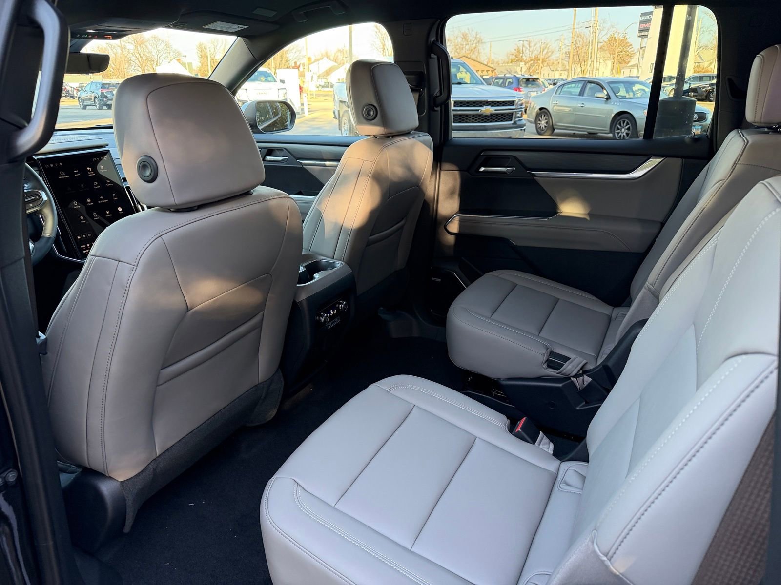 New 2026 GMC Acadia Elevation w/ Elevation Premium Package image 25