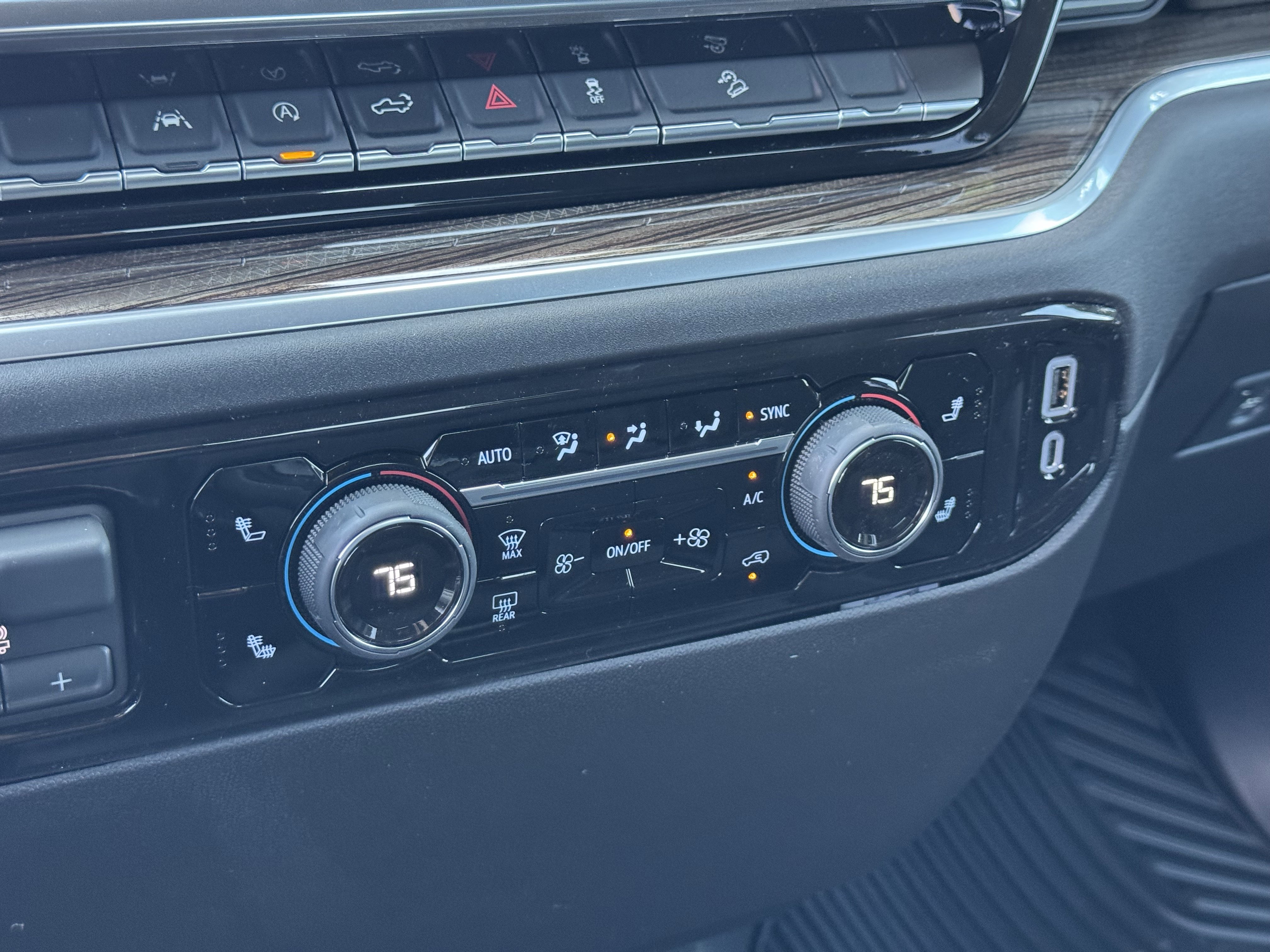 New 2026 Chevrolet Silverado 1500 LT w/ Z71 Off-Road Package image 29