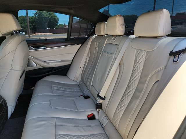Used 2018 BMW M550i xDrive AWD/4WD image 10