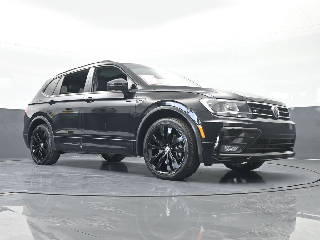Used 2021 Volkswagen Tiguan SE R-Line image 63