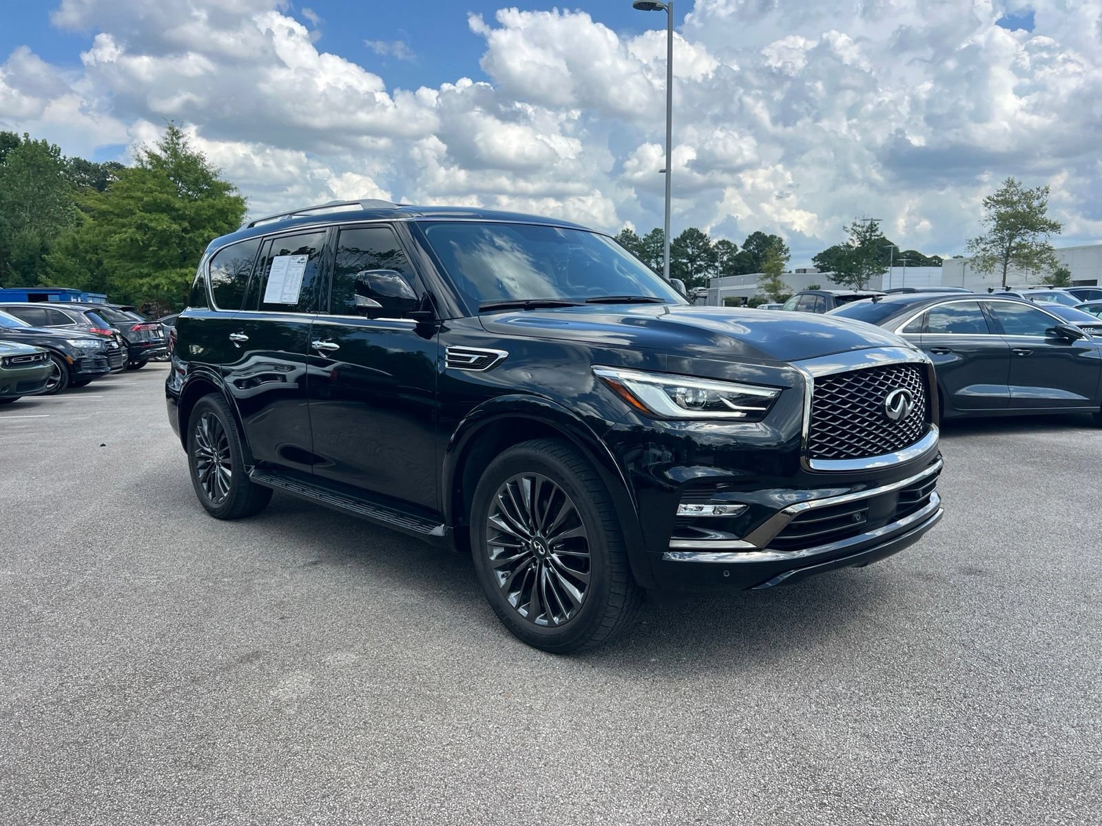 Used 2024 INFINITI QX80 Premium Select w/ Cargo Package AWD/4WD video 3
