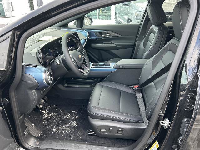 New 2026 Chevrolet Equinox EV LT AWD/4WD image 9
