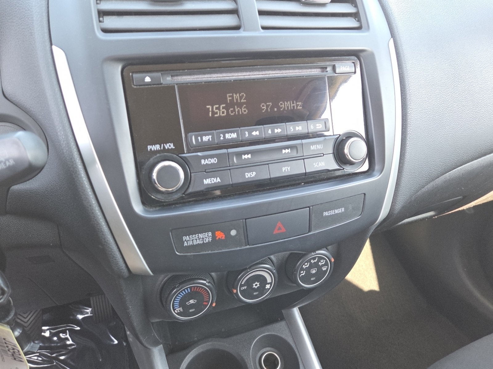 Used 2014 Mitsubishi Outlander Sport ES FWD image 27