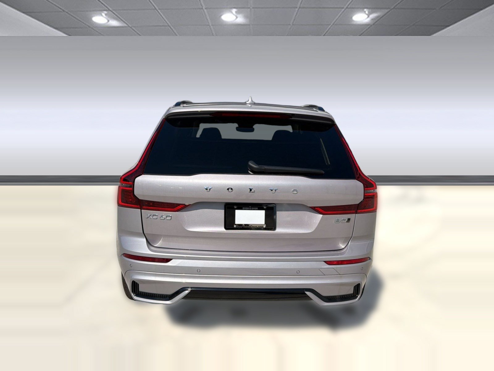 New 2026 Volvo XC60 B5 Plus w/ Climate Package AWD/4WD image 10