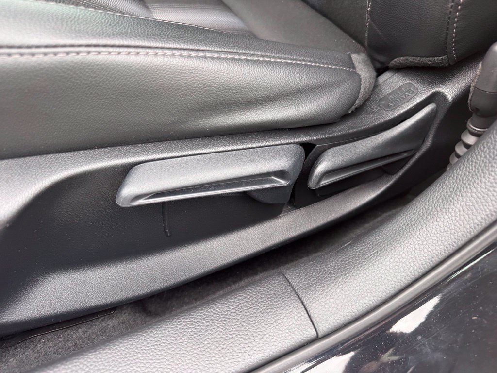 Used 2025 Honda Civic Sport image 15