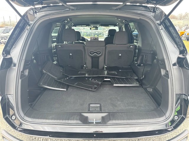 Used 2023 Honda Pilot Sport image 24