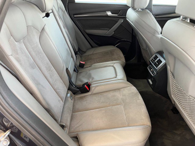 Used 2018 Audi SQ5 Premium Plus w/ Navigation Package AWD/4WD image 37