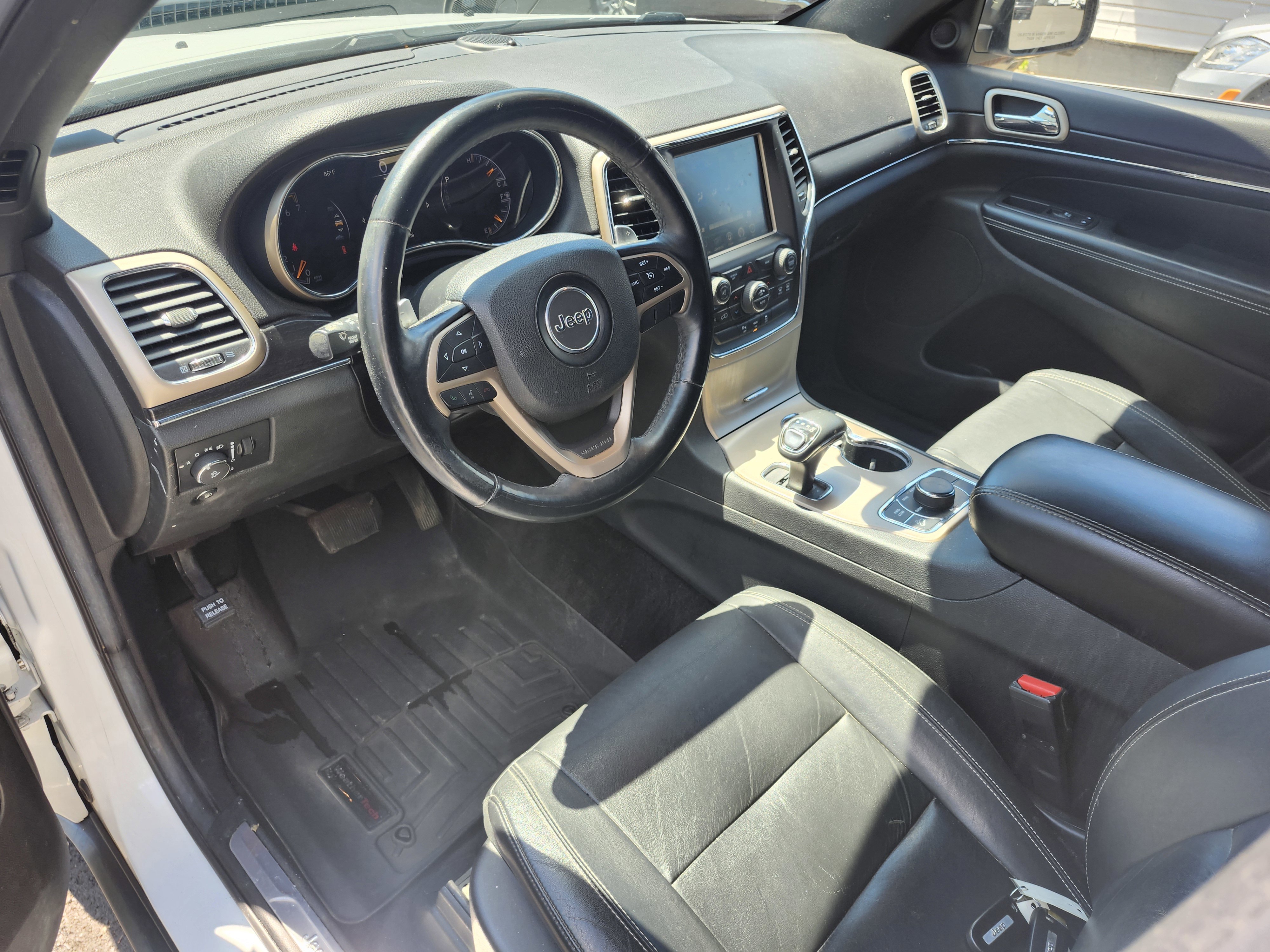 Used 2014 Jeep Grand Cherokee Limited AWD/4WD image 4
