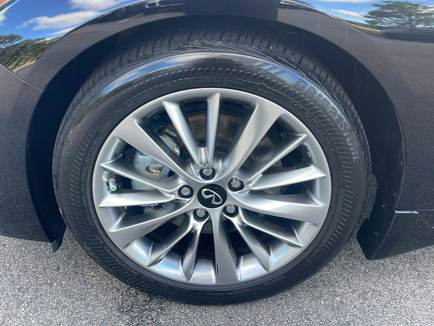 Used 2023 INFINITI Q50 Luxe w/ Cargo Package RWD image 13