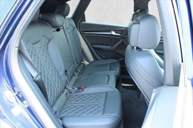 Used 2020 Audi SQ5 Premium Plus AWD/4WD image 30