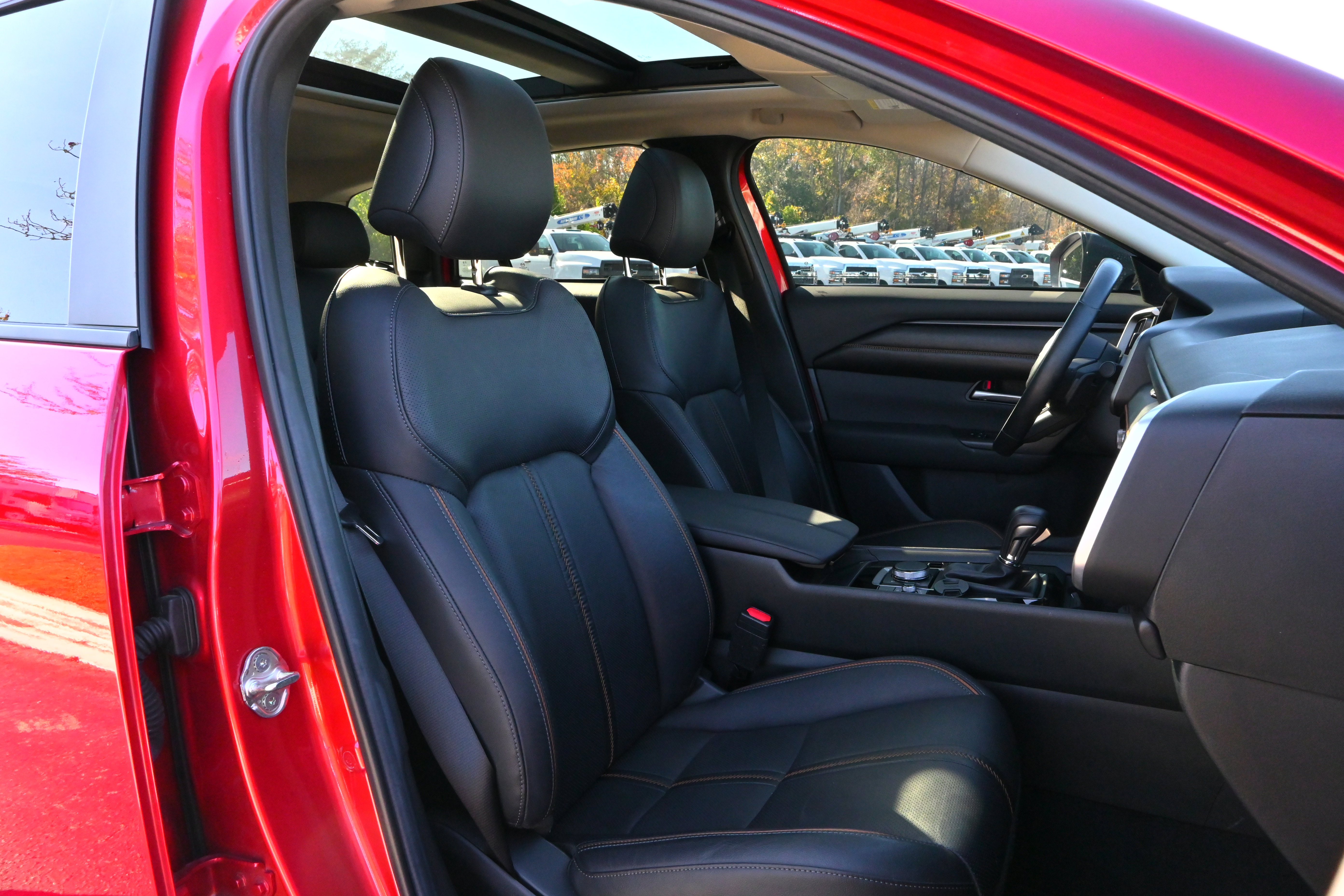 Used 2024 MAZDA CX-50 AWD 2.5 Turbo w/ Accent Package image 9