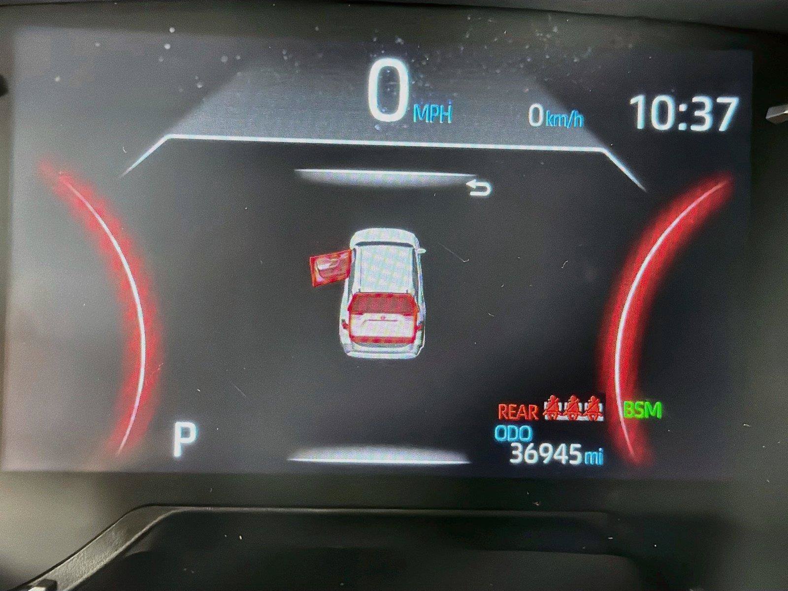 Used 2025 Toyota RAV4 XLE AWD/4WD image 18