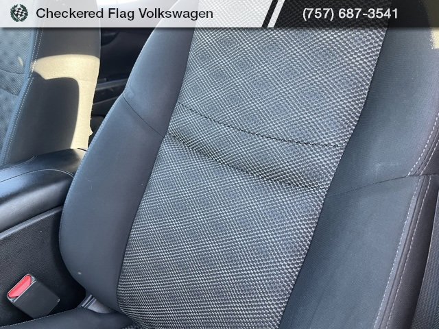 Used 2021 Nissan Rogue Sport SV image 21