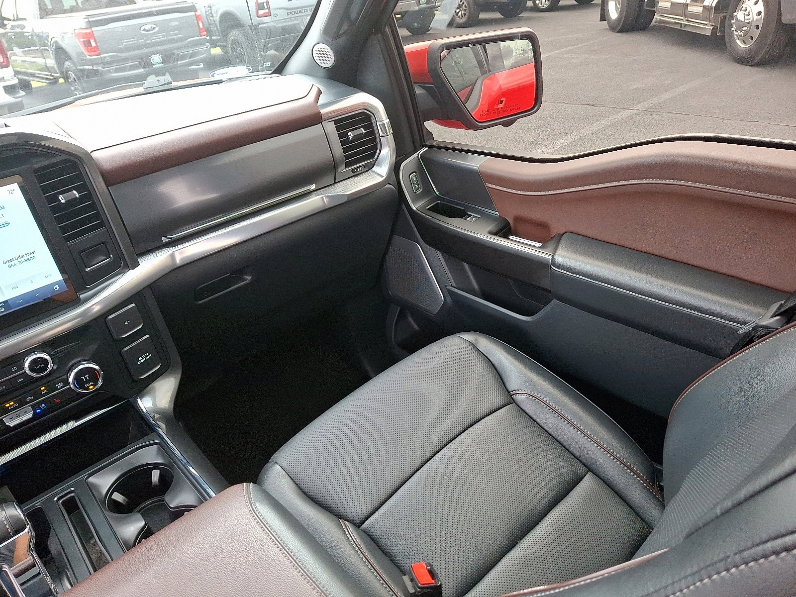 Used 2021 Ford F150 Lariat w/ Equipment Group 502A High image 16