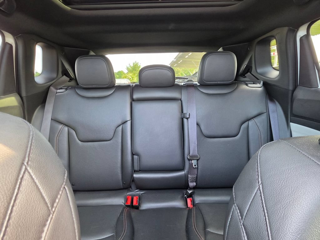 Used 2024 Jeep Compass Limited w/ Elite Group AWD/4WD image 31