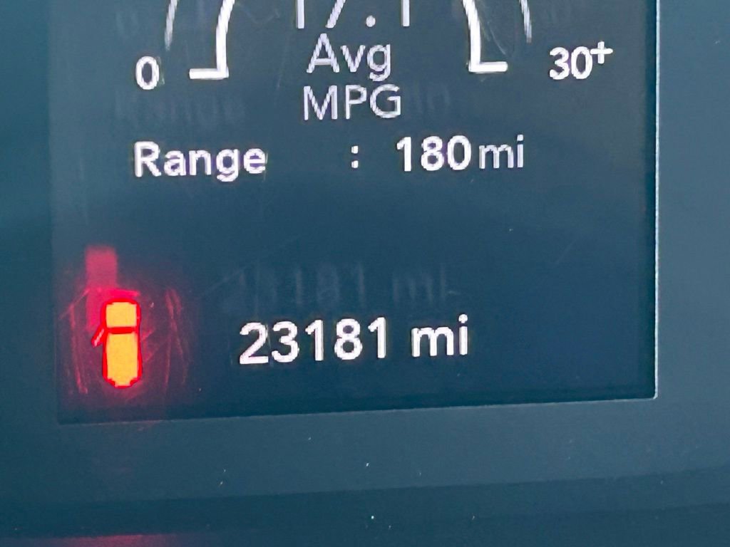 Used 2022 Jeep Wrangler Willys image 25