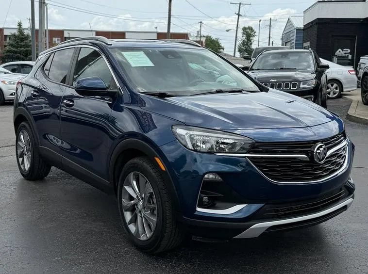 Used 2021 Buick Encore GX Select w/ Experience Buick Package FWD image 3