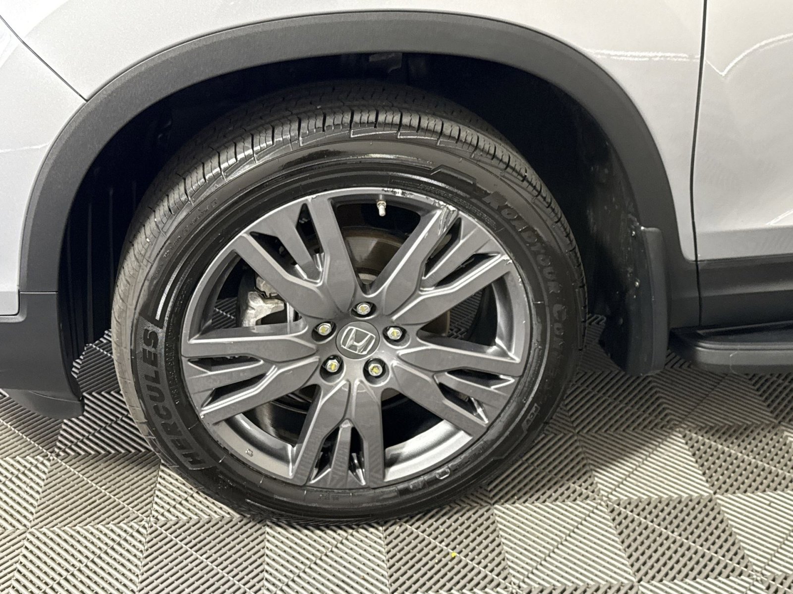 Used 2021 Honda Passport EX-L image 12