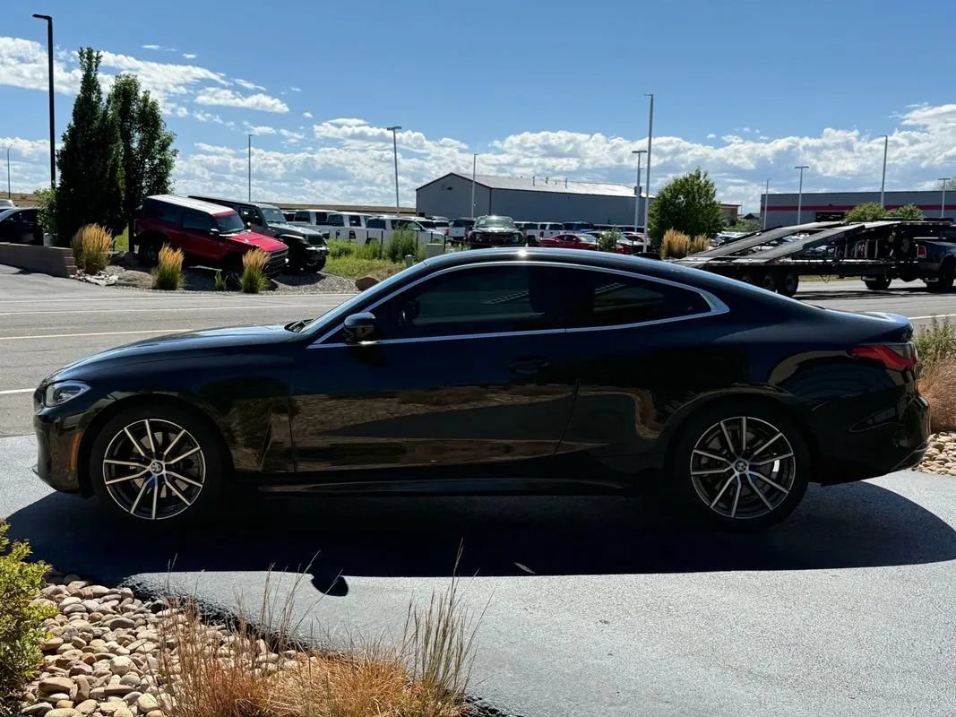 Used 2024 BMW 430i xDrive Coupe w/ Premium Package AWD/4WD image 17
