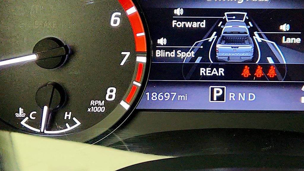 Used 2023 Nissan Frontier PRO-4X w/ Pro-4X Premium Package image 16