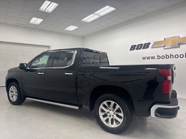 Used 2021 Chevrolet Silverado 1500 LTZ w/ Z71 Off-Road Package AWD/4WD image 7