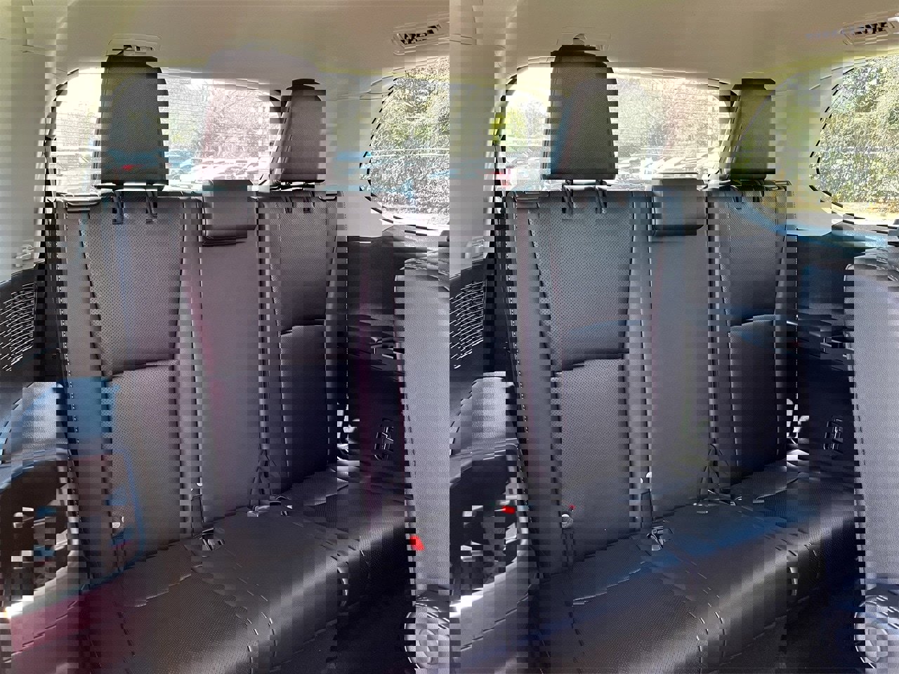 Used 2025 Toyota Grand Highlander FWD image 27