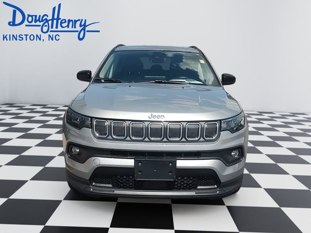 Used 2022 Jeep Compass Latitude AWD/4WD image 8
