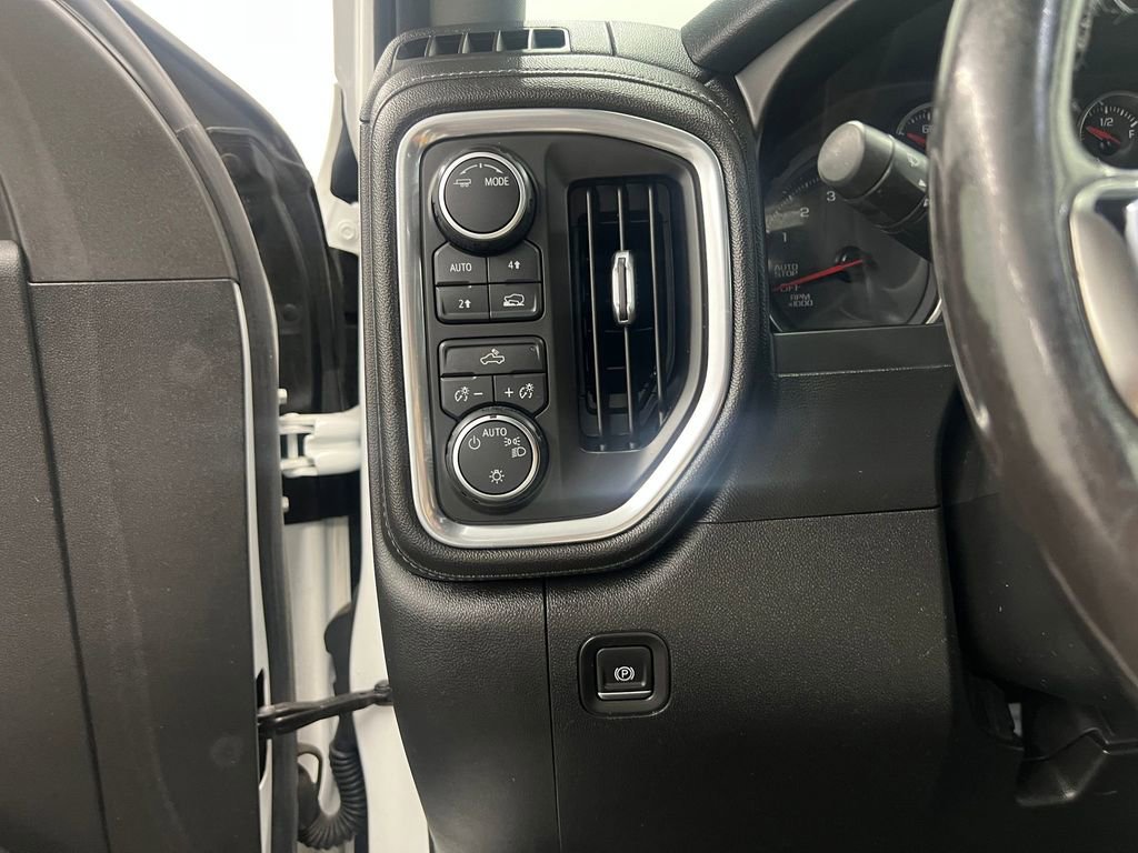 Used 2020 Chevrolet Silverado 1500 LT w/ All-Star Edition image 24