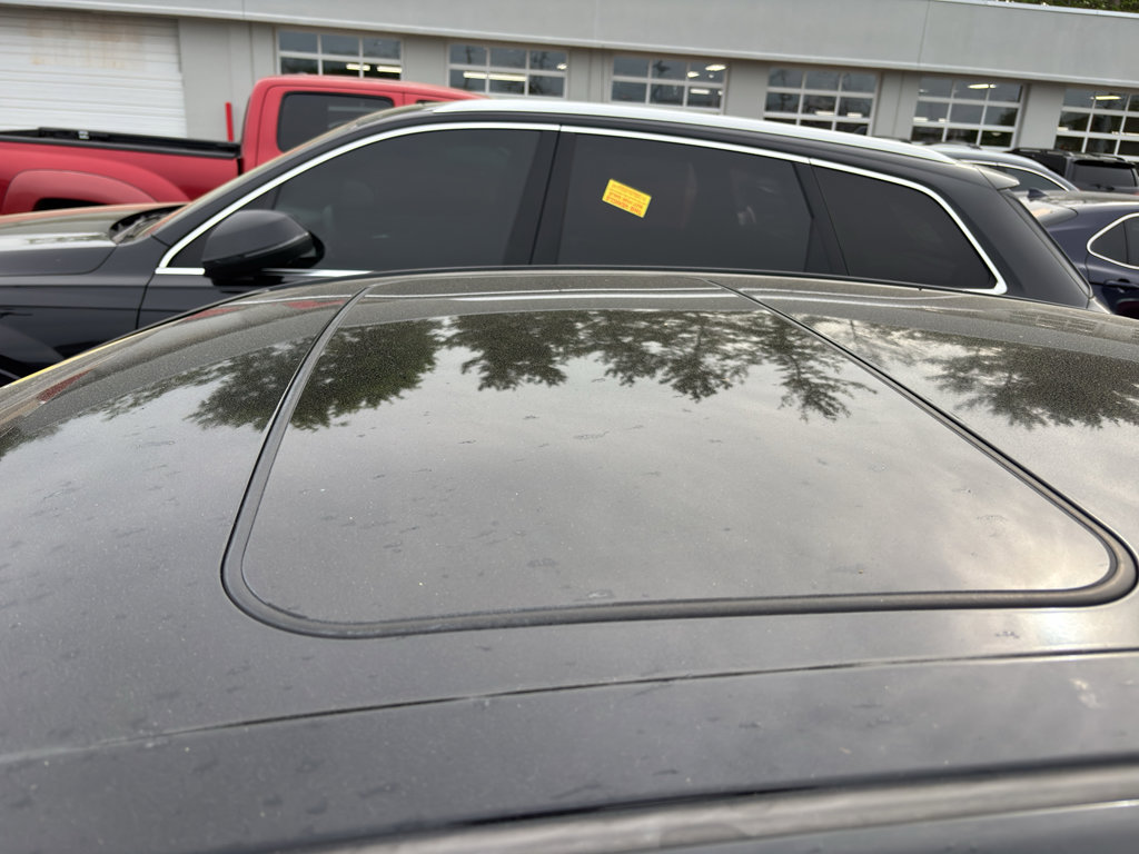 Used 2019 Toyota Avalon Limited w/ Advanced Safety Package FWD image 7