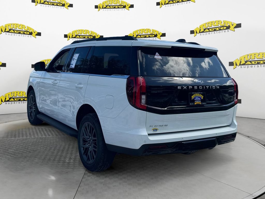 New 2027 Ford Expedition Platinum RWD image 3