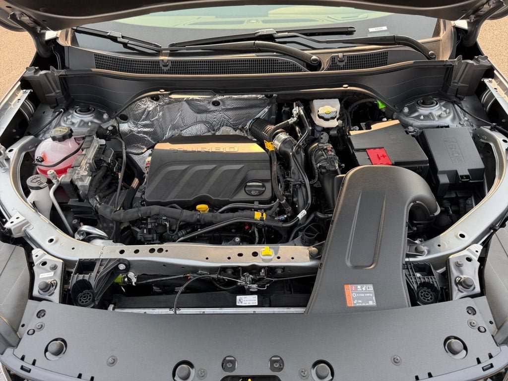 New 2026 Chevrolet Trax RS w/ Sunroof Package FWD image 29