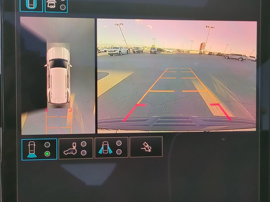 New 2026 GMC Yukon AT4 Ultimate AWD/4WD image 15