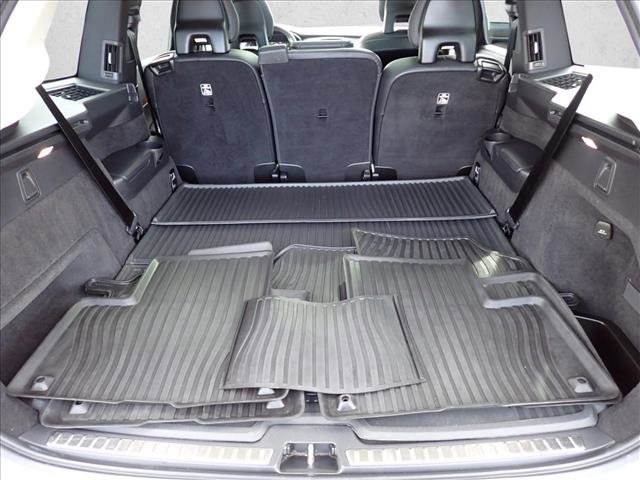 Used 2021 Volvo XC90 T6 Momentum w/ Climate Package AWD/4WD image 8
