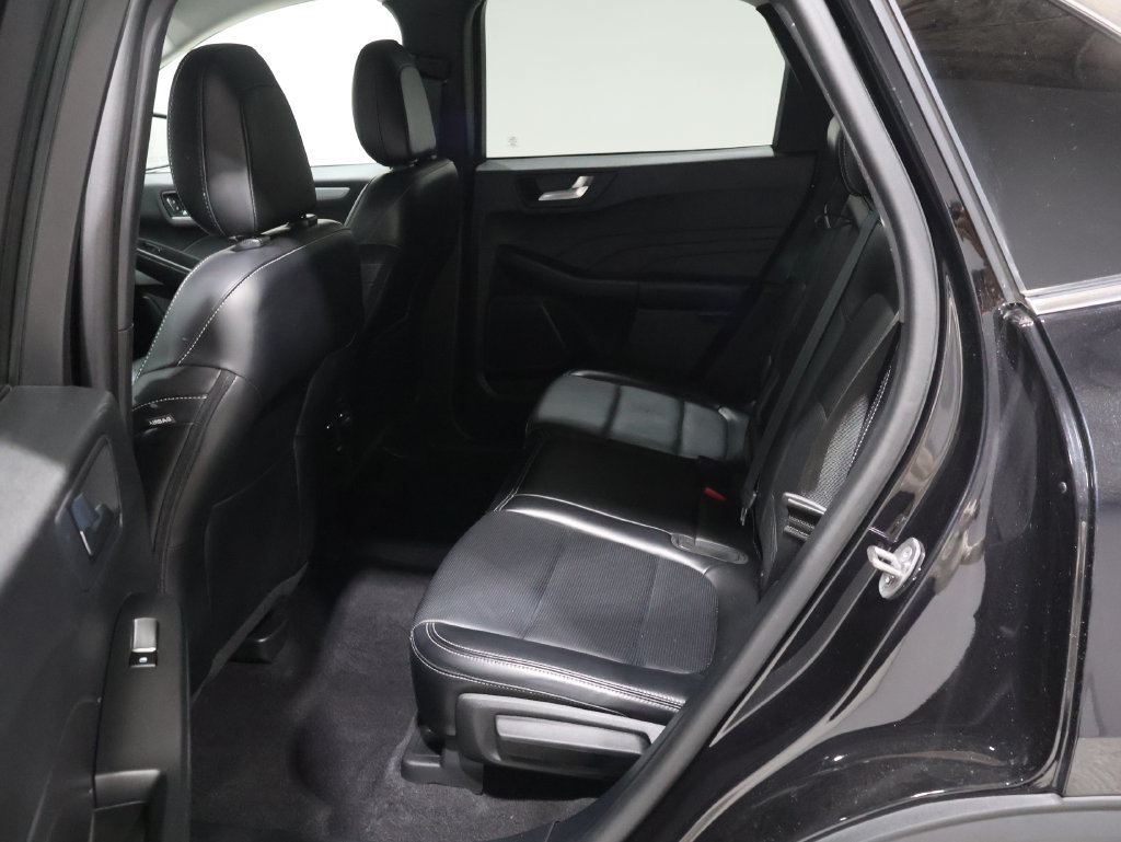 Used 2023 Ford Escape Platinum AWD/4WD image 18