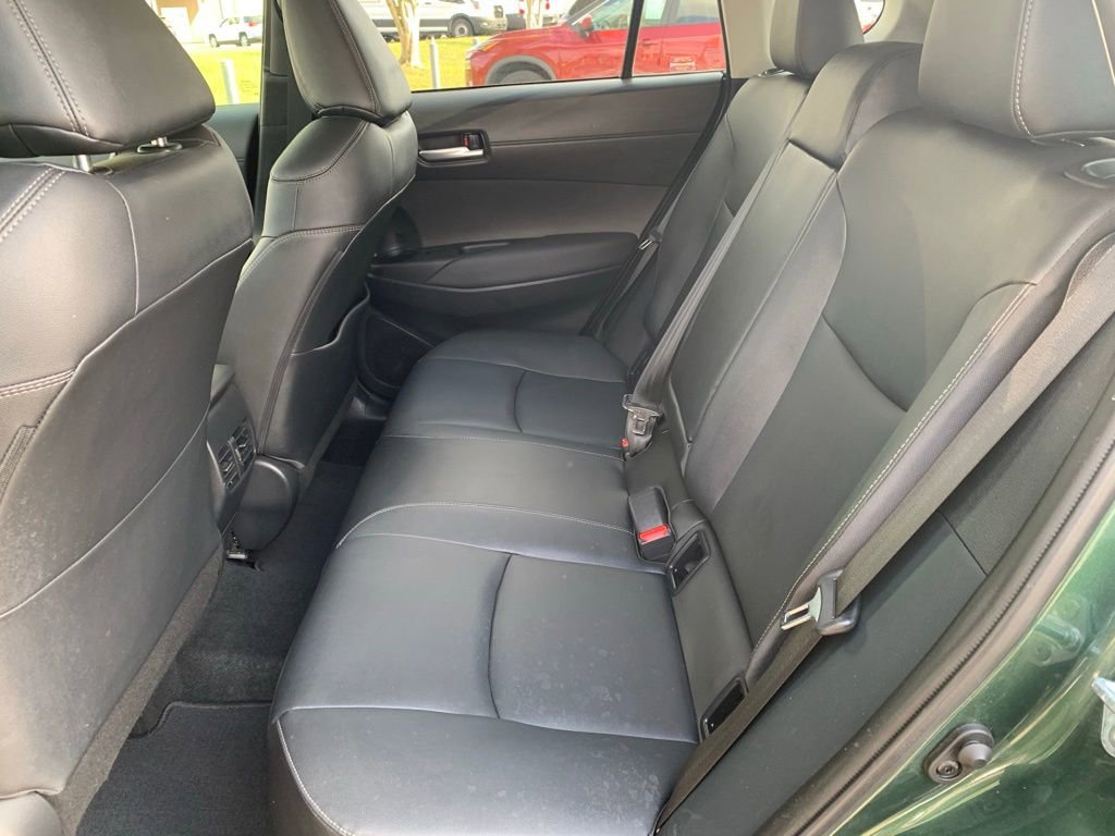 Used 2023 Toyota Corolla Cross XLE w/ Convenience Package image 10