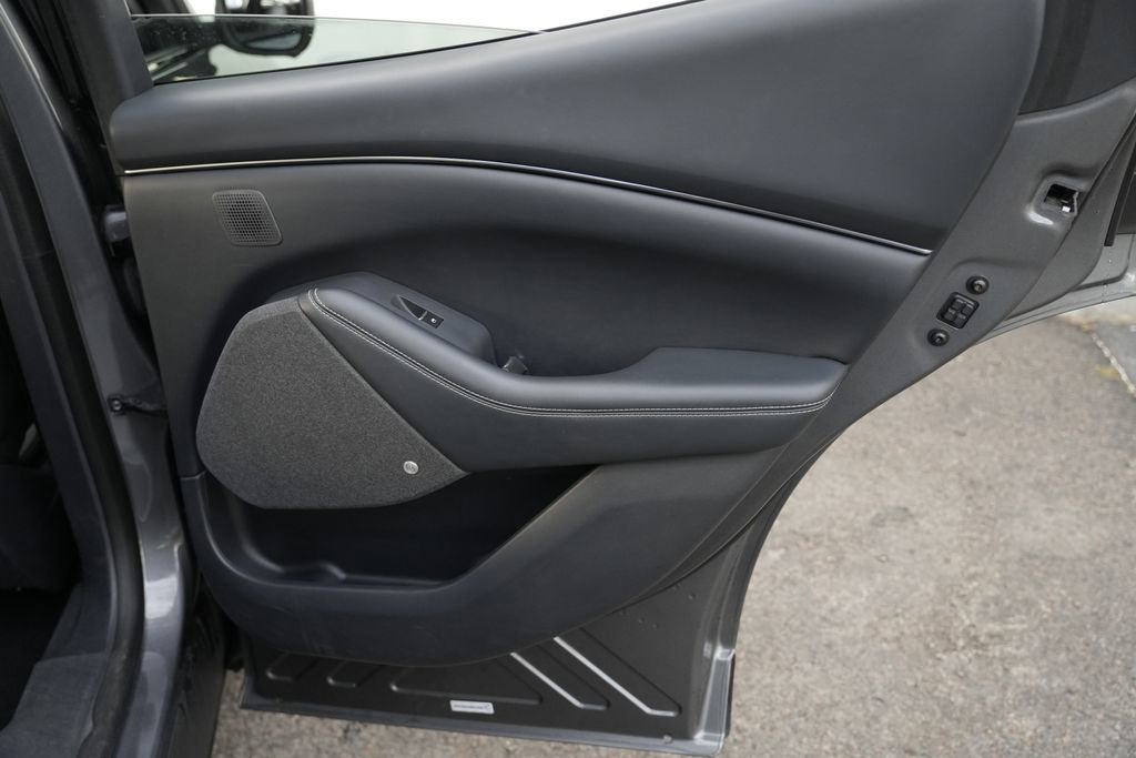 Used 2021 Ford Mustang Mach-E Premium AWD/4WD image 40