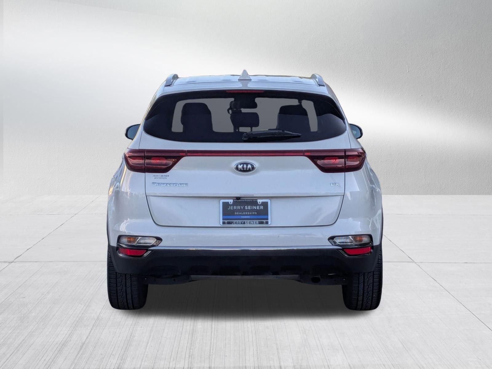 Used 2020 Kia Sportage EX FWD image 4