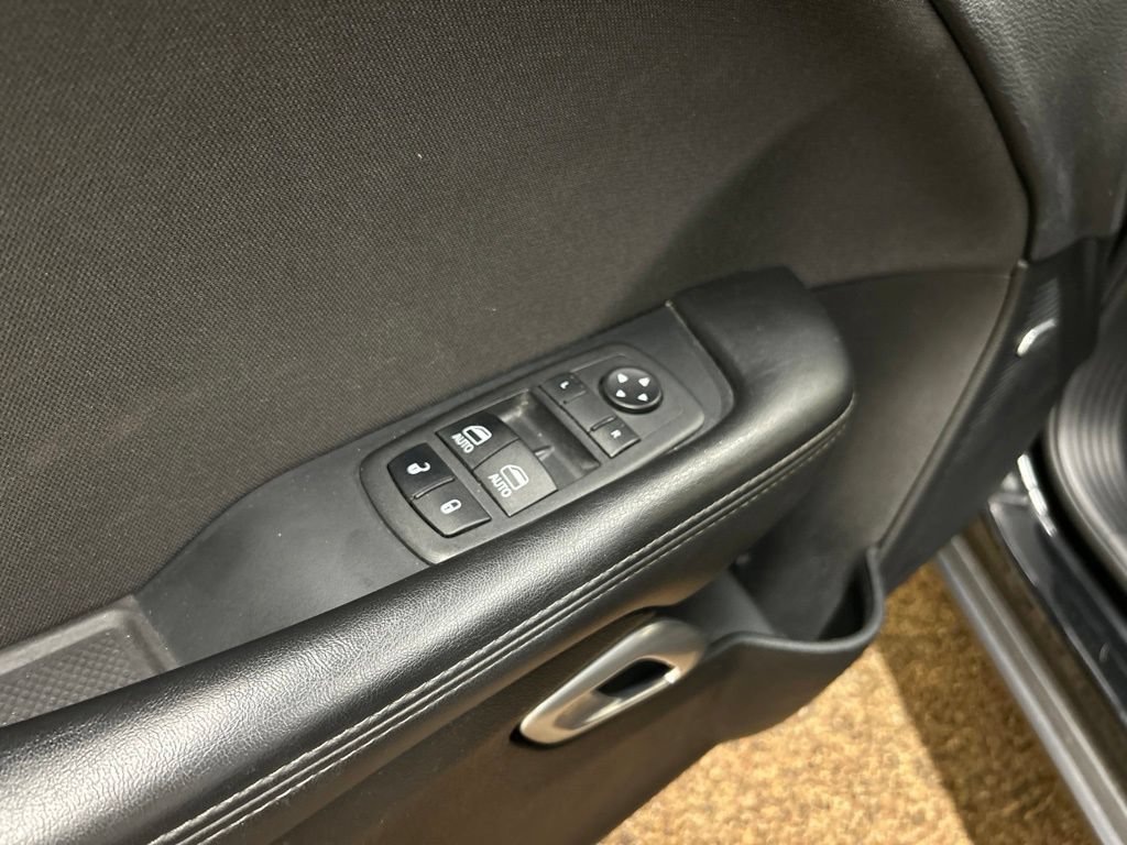 Used 2023 Dodge Challenger SXT RWD image 24