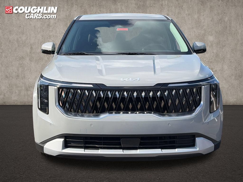 New 2027 Kia Carnival FWD image 2