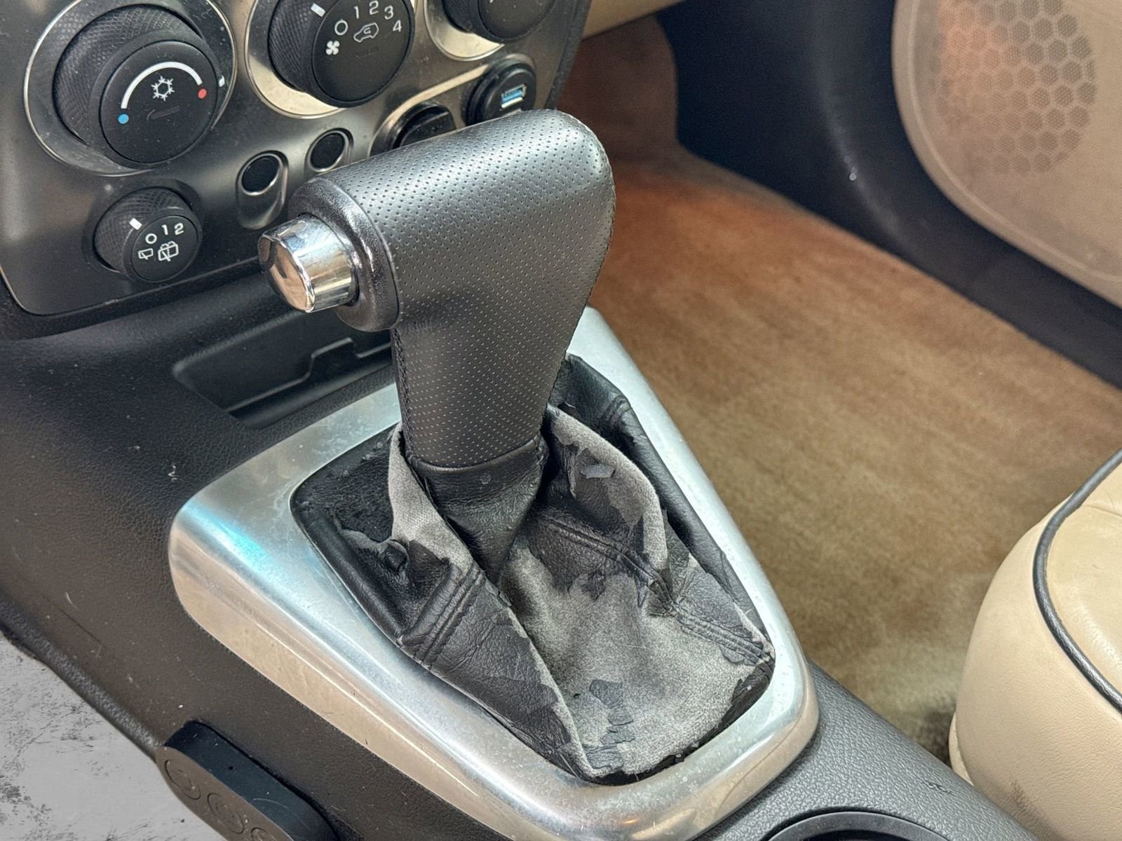 Used 2007 HUMMER H3 Luxury image 30